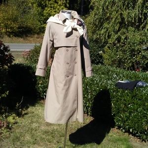 Jack Set Tan Double Breasted Trench Coat